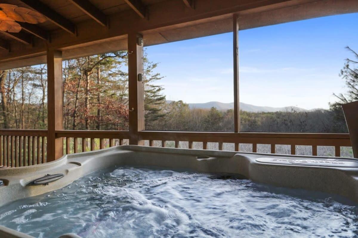 Mountain Views Hot Tub Firepit Close To Town Блу-Ридж Экстерьер фото